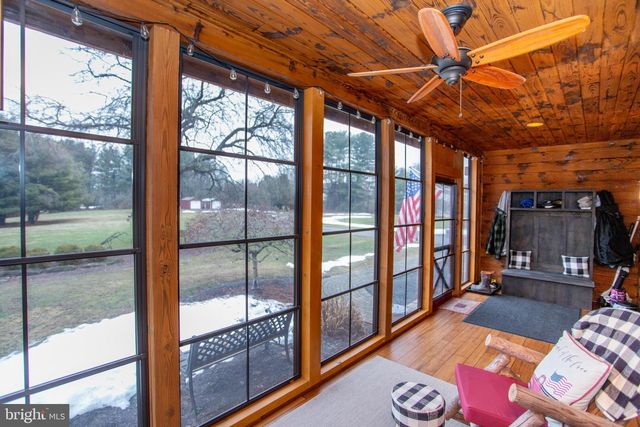 816 ROSEMONT RINGOES RD, Stockton, NJ 08559