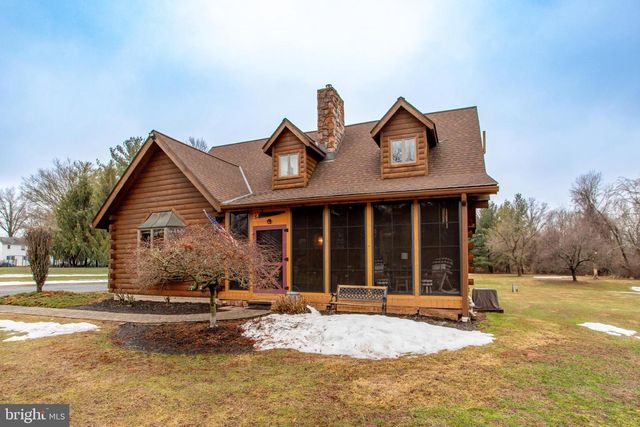 816 ROSEMONT RINGOES RD, Stockton, NJ 08559