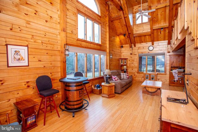 816 ROSEMONT RINGOES RD, Stockton, NJ 08559