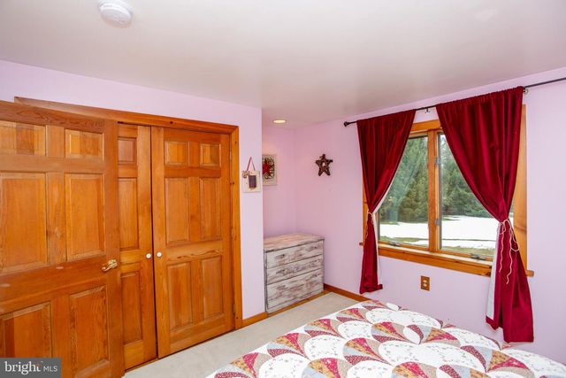 816 ROSEMONT RINGOES RD, Stockton, NJ 08559