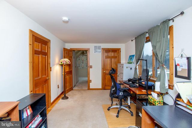 816 ROSEMONT RINGOES RD, Stockton, NJ 08559