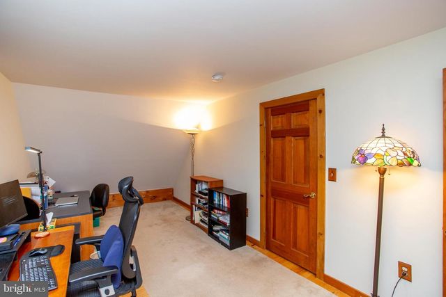 816 ROSEMONT RINGOES RD, Stockton, NJ 08559