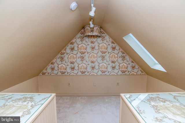 816 ROSEMONT RINGOES RD, Stockton, NJ 08559