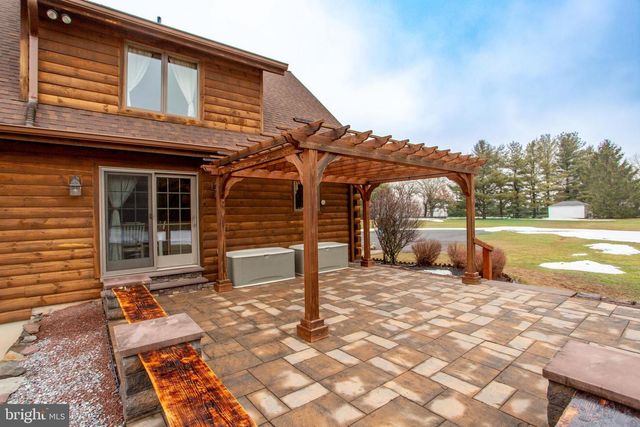 816 ROSEMONT RINGOES RD, Stockton, NJ 08559