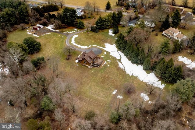 816 ROSEMONT RINGOES RD, Stockton, NJ 08559