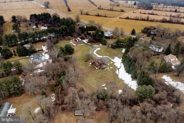 816 ROSEMONT RINGOES RD, Stockton, NJ 08559