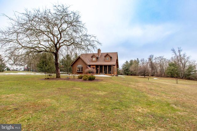 816 ROSEMONT RINGOES RD, Stockton, NJ 08559