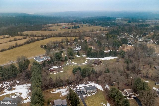 816 ROSEMONT RINGOES RD, Stockton, NJ 08559