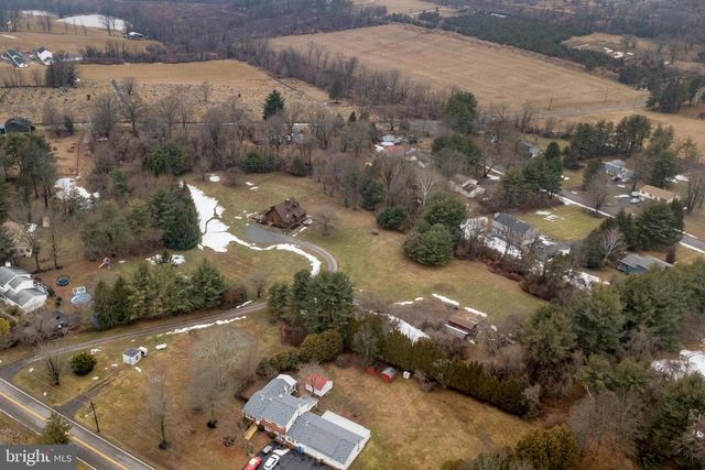 816 ROSEMONT RINGOES RD, Stockton, NJ 08559