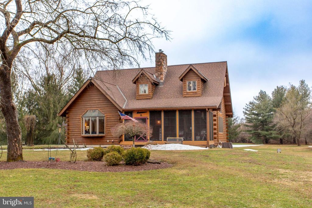 816 ROSEMONT RINGOES RD, Stockton, NJ 08559