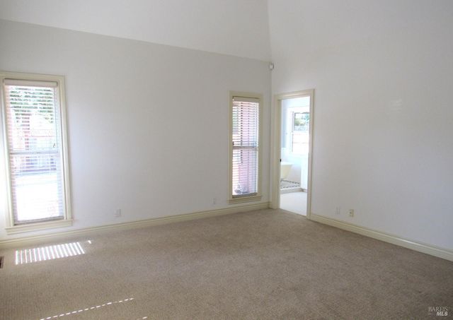 1005 Ray Ct, Sonoma, CA 95476