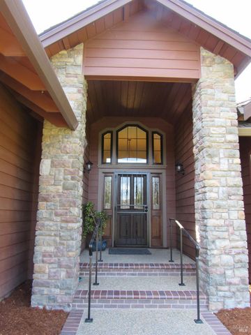 1005 Ray Ct, Sonoma, CA 95476