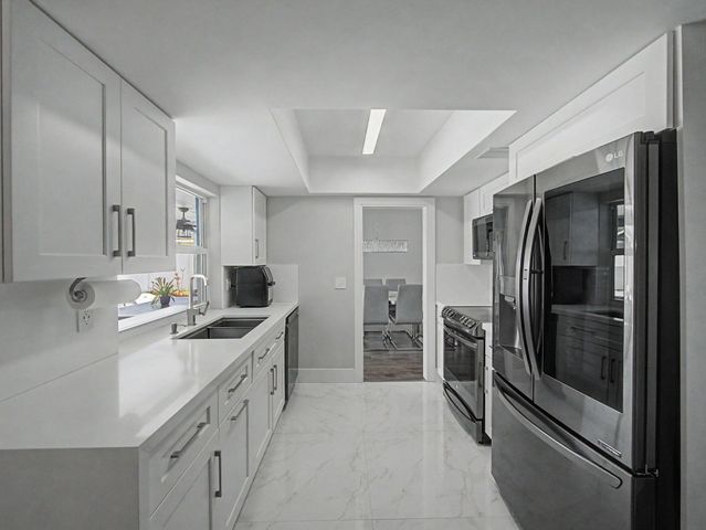108 Orchard Ridge Lane, Boca Raton, FL 33431