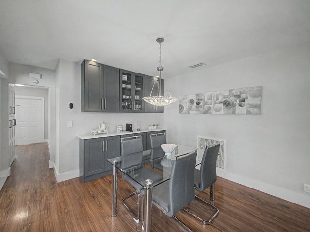 108 Orchard Ridge Lane, Boca Raton, FL 33431