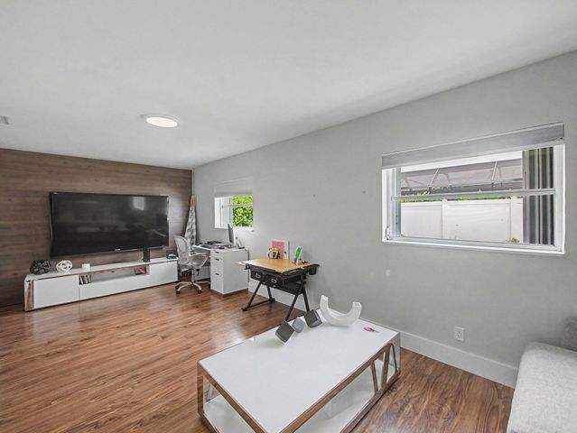 108 Orchard Ridge Lane, Boca Raton, FL 33431