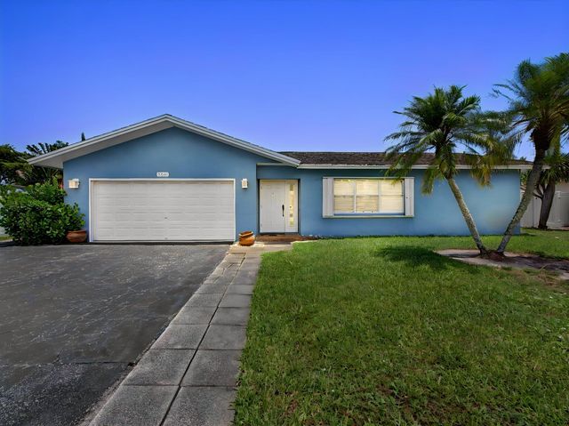 108 Orchard Ridge Lane, Boca Raton, FL 33431