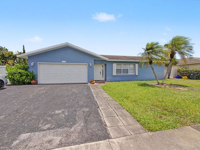 108 Orchard Ridge Lane, Boca Raton, FL 33431