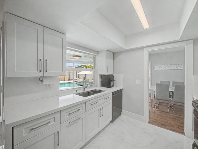 108 Orchard Ridge Lane, Boca Raton, FL 33431
