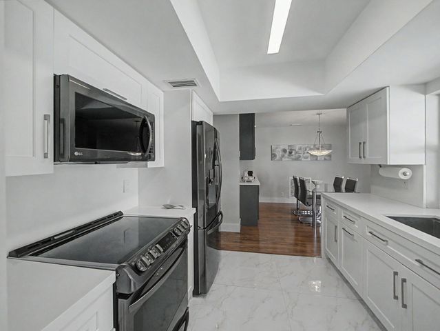 108 Orchard Ridge Lane, Boca Raton, FL 33431
