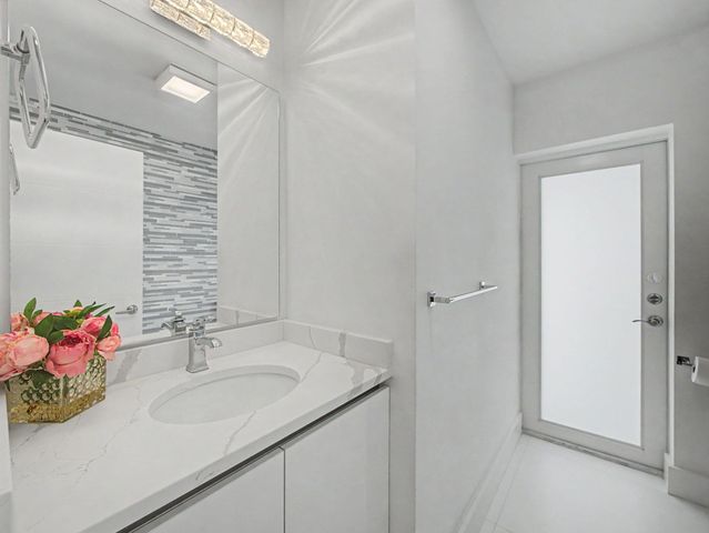 108 Orchard Ridge Lane, Boca Raton, FL 33431
