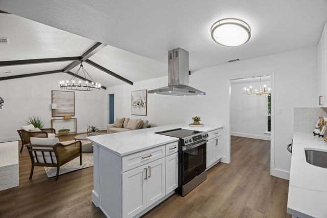 2524 Glen Lea Drive, Irving, TX 75062