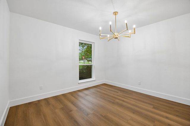 2524 Glen Lea Drive, Irving, TX 75062