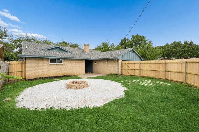 2524 Glen Lea Drive, Irving, TX 75062