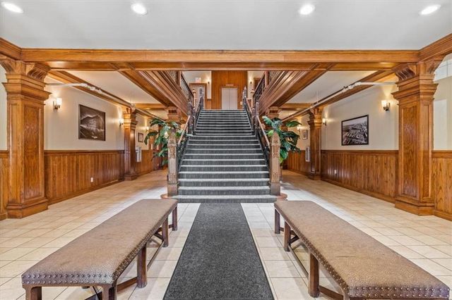 612 Central Street 503, Kansas City, MO 64105