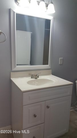 1174 Shipyard Boulevard, Wilmington, NC 28412