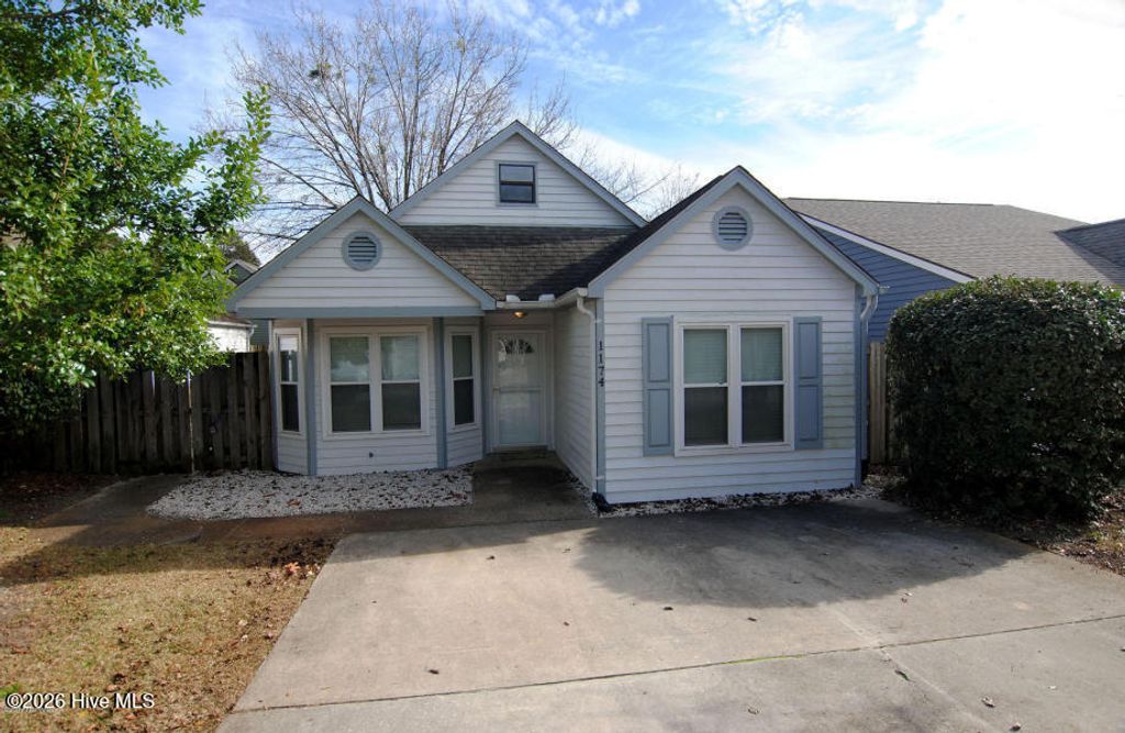 1174 Shipyard Boulevard, Wilmington, NC 28412
