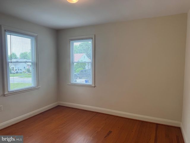 11 BELFAST RD, Lutherville Timonium, MD 21093