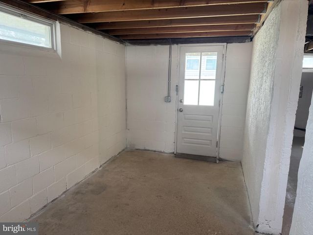 11 BELFAST RD, Lutherville Timonium, MD 21093