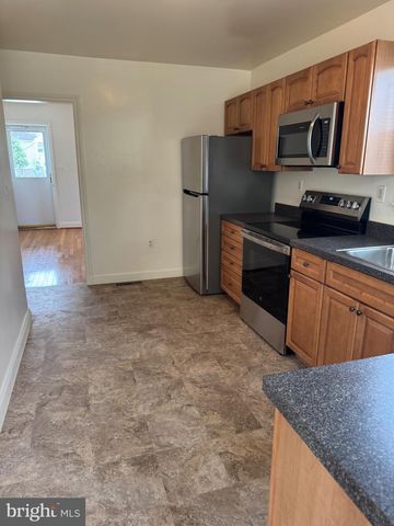11 BELFAST RD, Lutherville Timonium, MD 21093