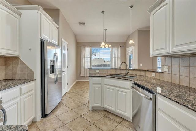 745 Martina Lane, Edmond, OK 73034