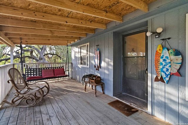 1259 Rotherman, Canyon Lake, TX 78133