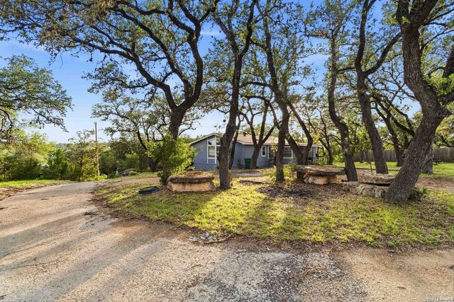 1259 Rotherman, Canyon Lake, TX 78133