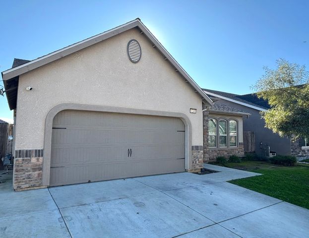 6248 E Farrin Avenue, Fresno, CA 93727