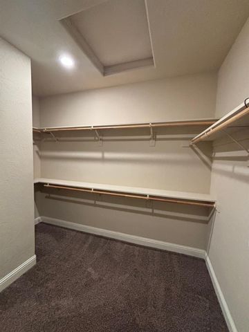 6248 E Farrin Avenue, Fresno, CA 93727