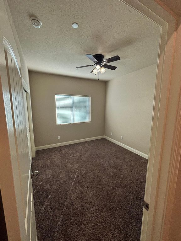 Image 15 of property listing at 6248 E Farrin Avenue, Fresno, CA 93727