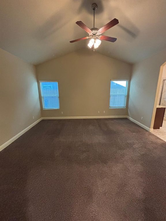 Image 19 of property listing at 6248 E Farrin Avenue, Fresno, CA 93727