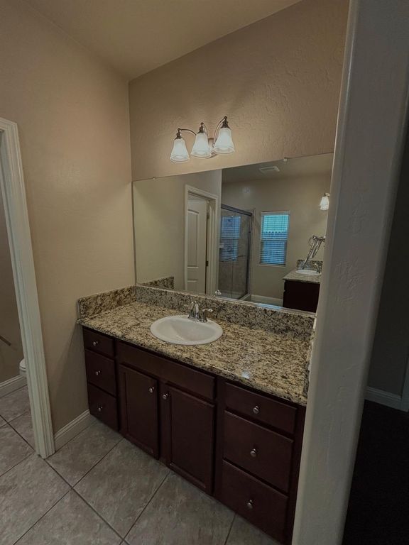 Image 24 of property listing at 6248 E Farrin Avenue, Fresno, CA 93727