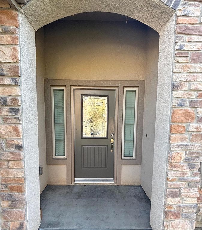 Image 4 of property listing at 6248 E Farrin Avenue, Fresno, CA 93727