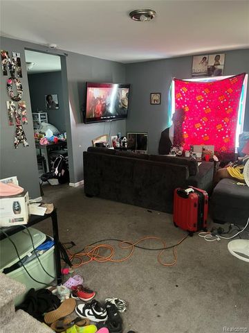 13968 Blackstone Street, Detroit, MI 48223