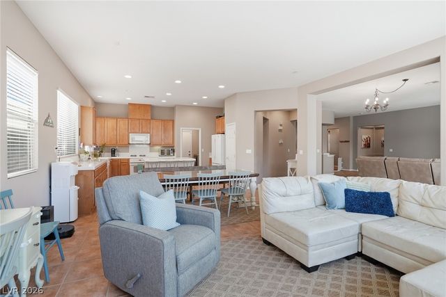 6533 Candleglade Court, North Las Vegas, NV 89084