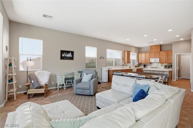 6533 Candleglade Court, North Las Vegas, NV 89084