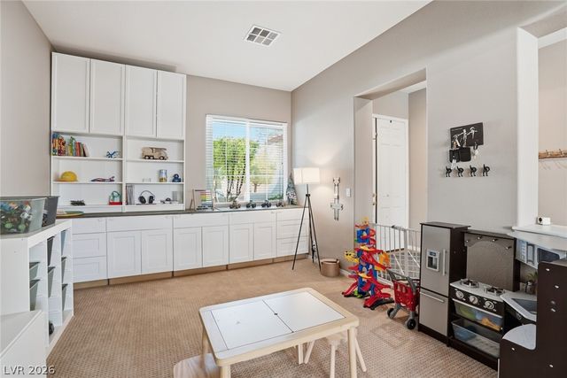 6533 Candleglade Court, North Las Vegas, NV 89084