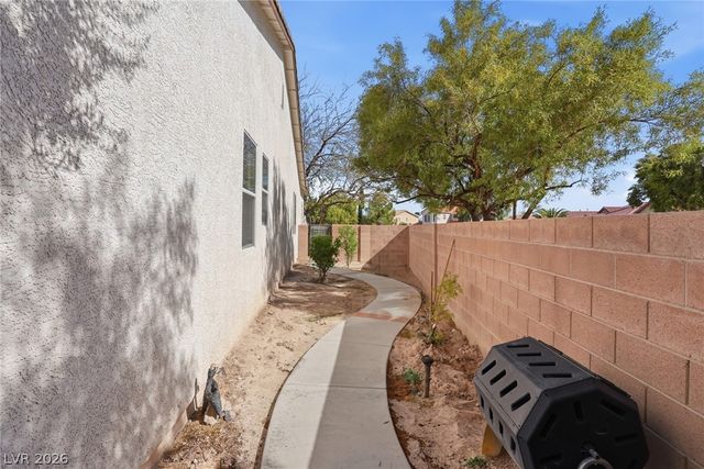 6533 Candleglade Court, North Las Vegas, NV 89084