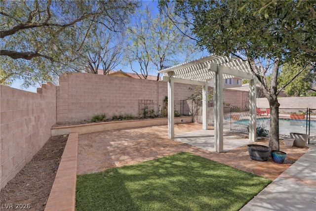 6533 Candleglade Court, North Las Vegas, NV 89084