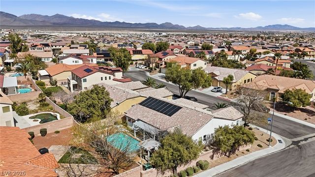 6533 Candleglade Court, North Las Vegas, NV 89084