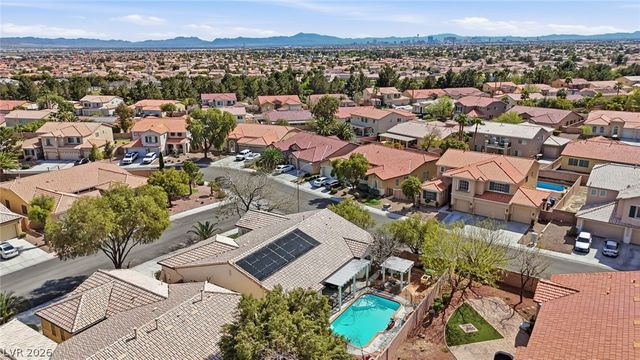 6533 Candleglade Court, North Las Vegas, NV 89084